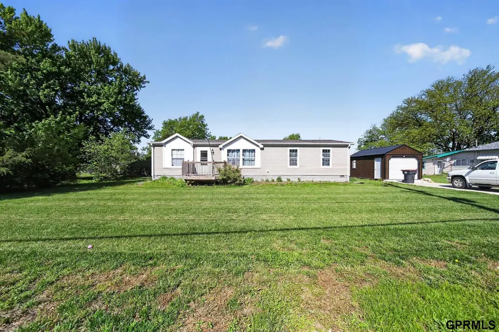 1611 N Ashland Ave