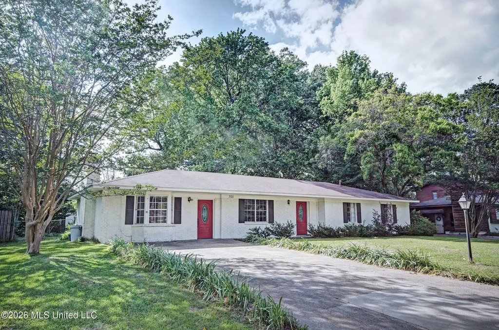 703 Franklin Dr