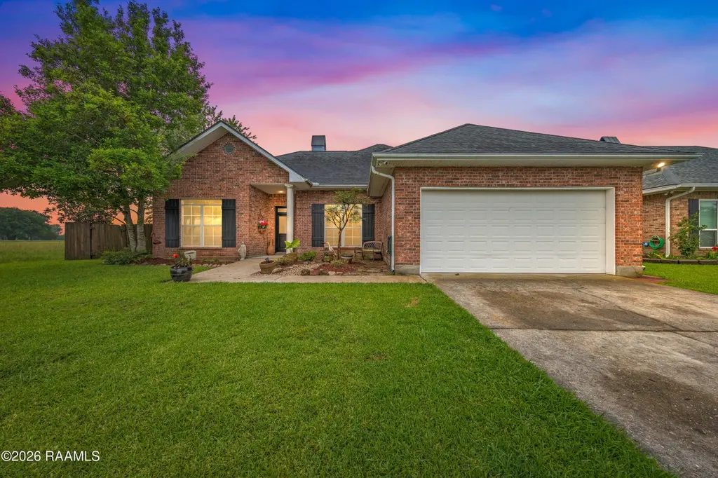 201 Copperfield Way