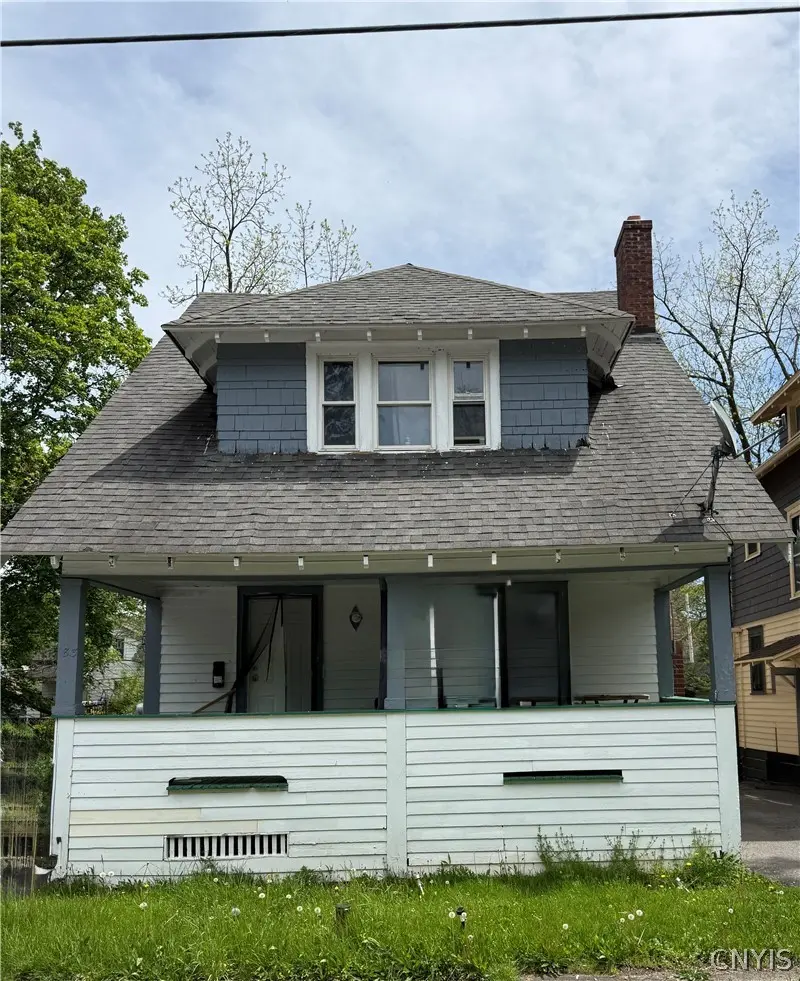 183 W Berger Ave