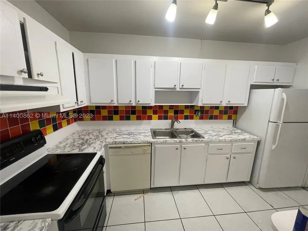 1420 Atlantic Shores Blvd #326