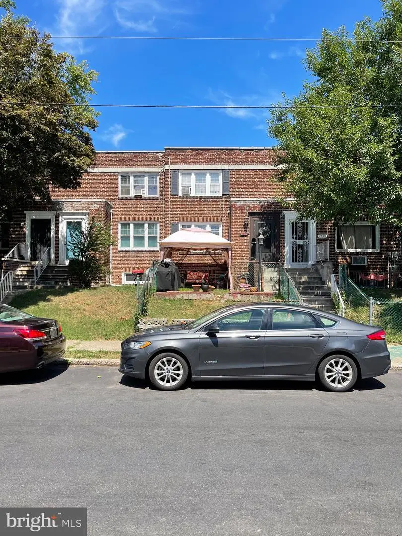 1522 Greenwood Ave