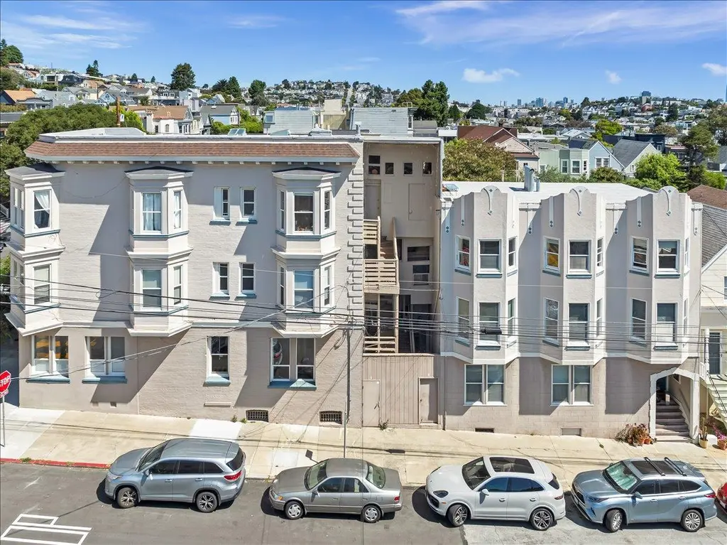 282 Valley St
