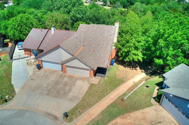 7212 Lakewood Cir