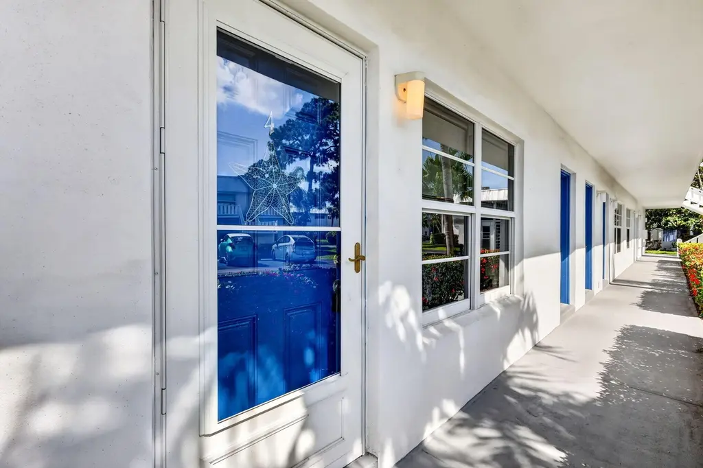 2929 SE Ocean Blvd Unit M4