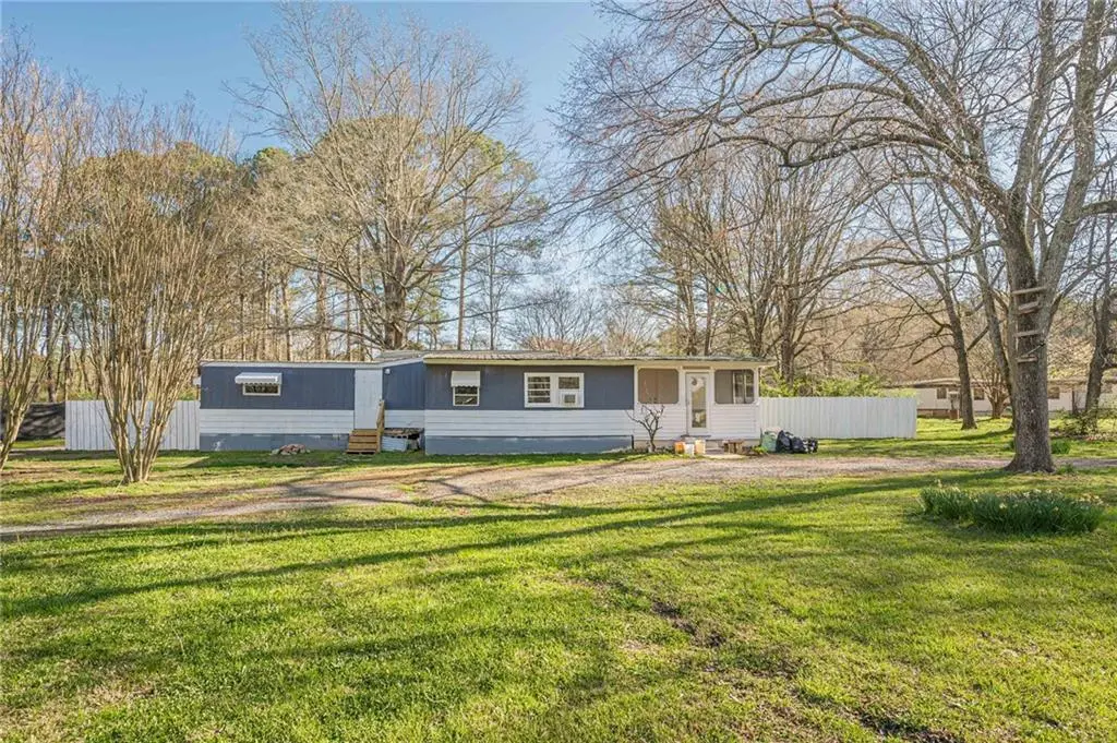 25 Sherwood Ln NW