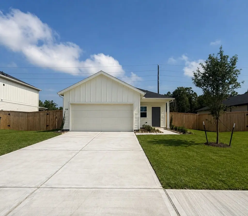 7110 Thomas James Ct