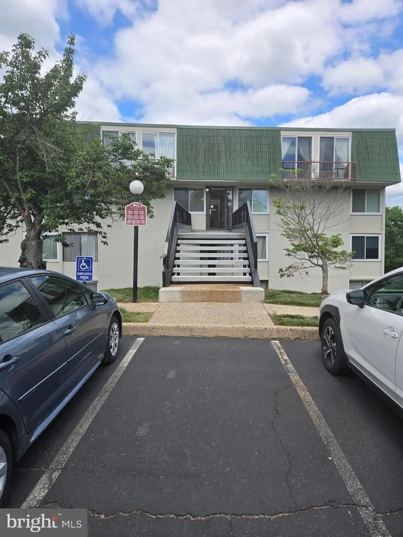 3512 Forest Ln Unit C-1