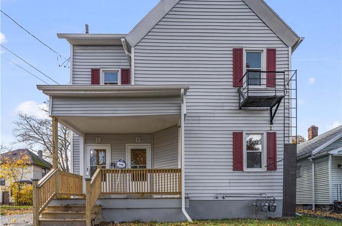 131 York St