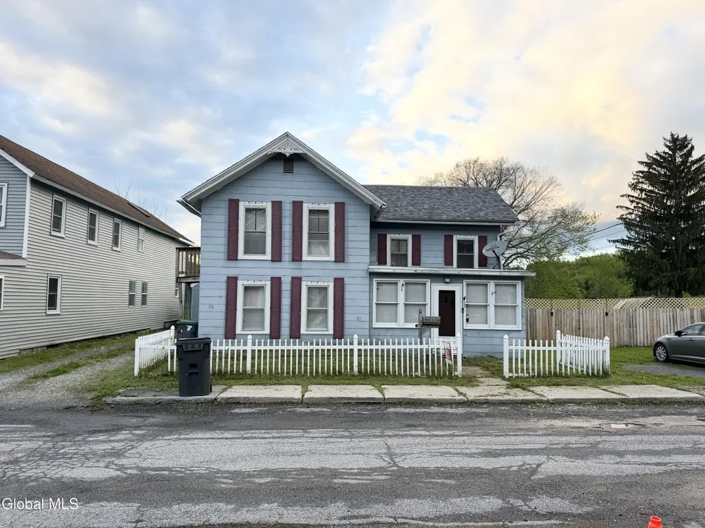 11 Nixon St