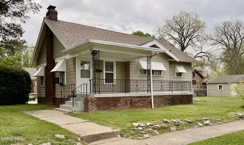 2189 Mellwood Ave