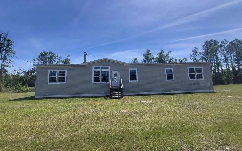 192 SE Ashe Way