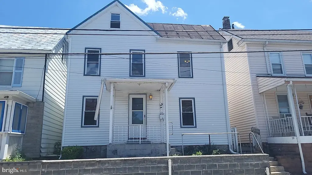 234 Winter St