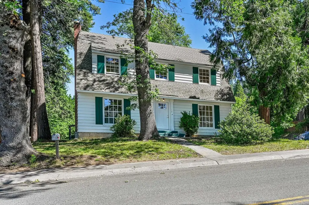 118 Ida St