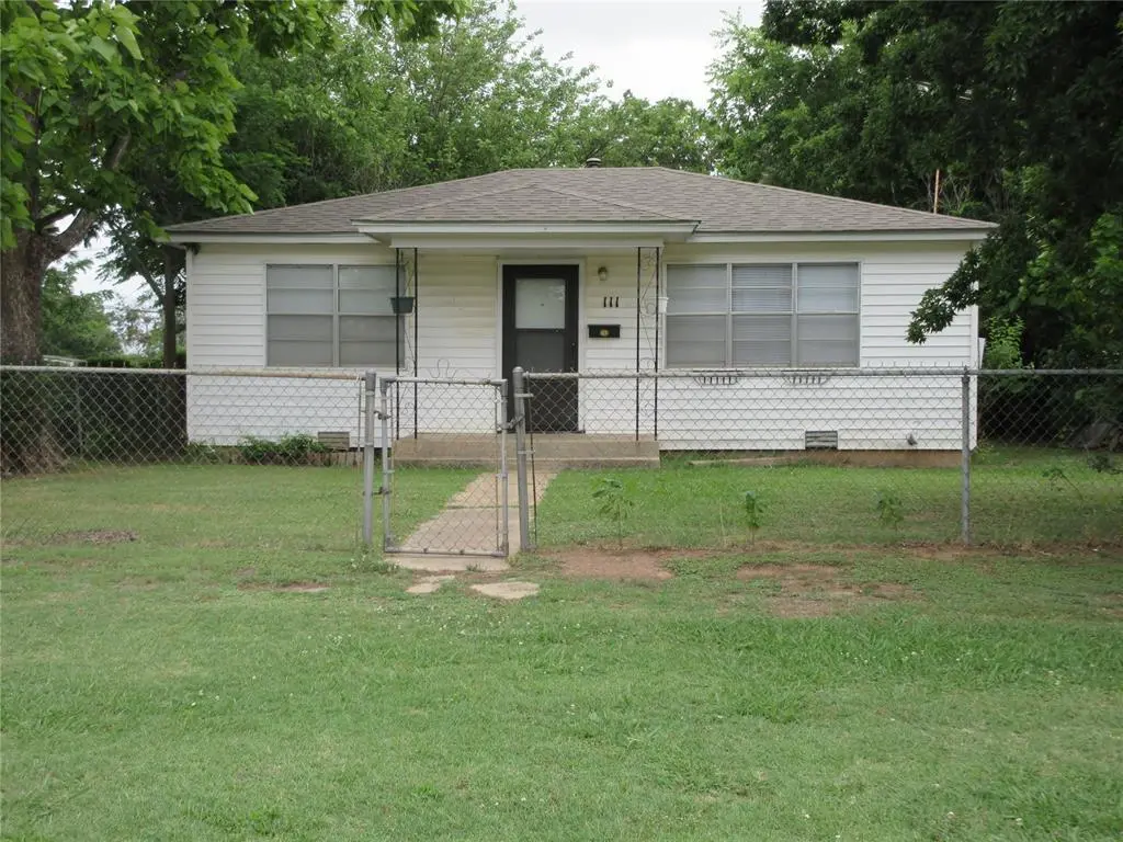 111 W Main St