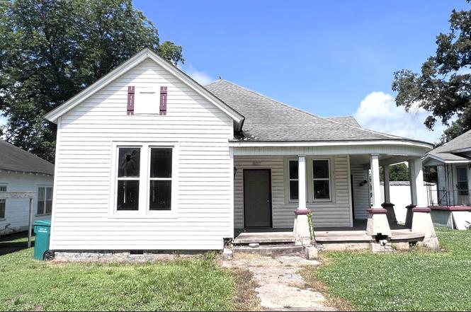 807 Annapolis Ave