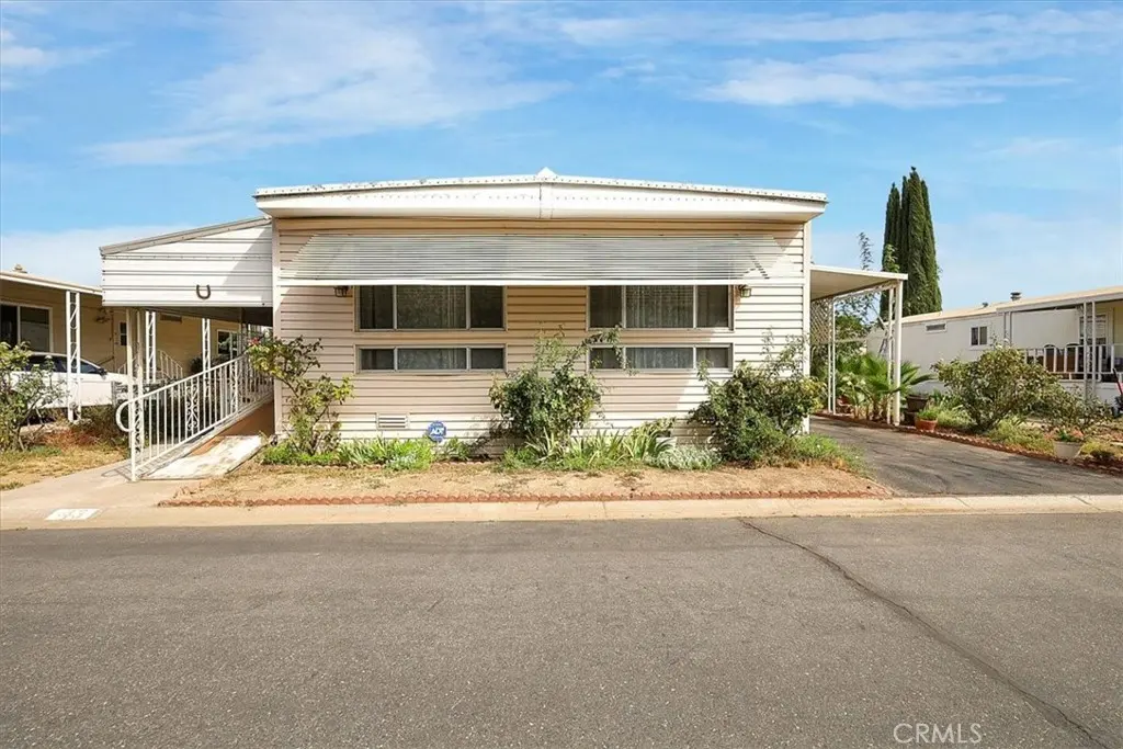 10383 Larkin #43