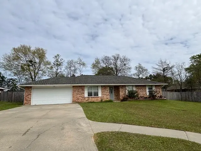 2100 Hickory Dr