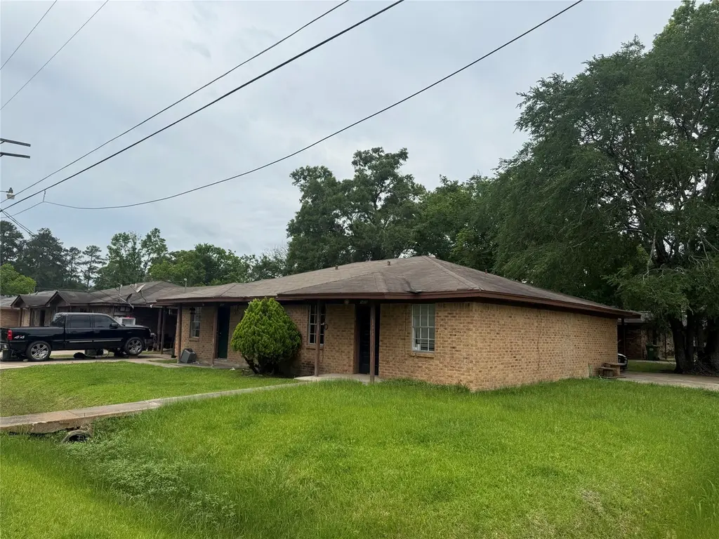 1413 Truman St #1415