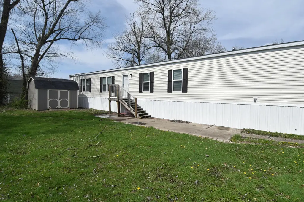 4711 Walnut Rd Lot J7