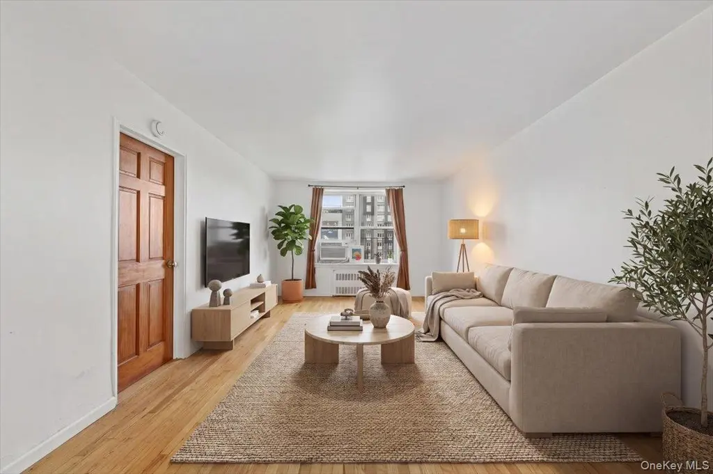 3176 Decatur Ave Unit 3A