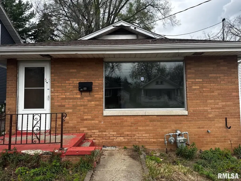 1131 W Nowland Ave