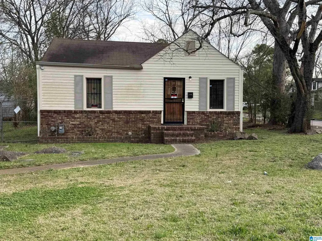 1749 50th St Ensley