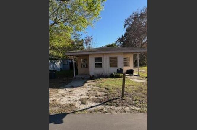 1503 Edgewood Ter Ter