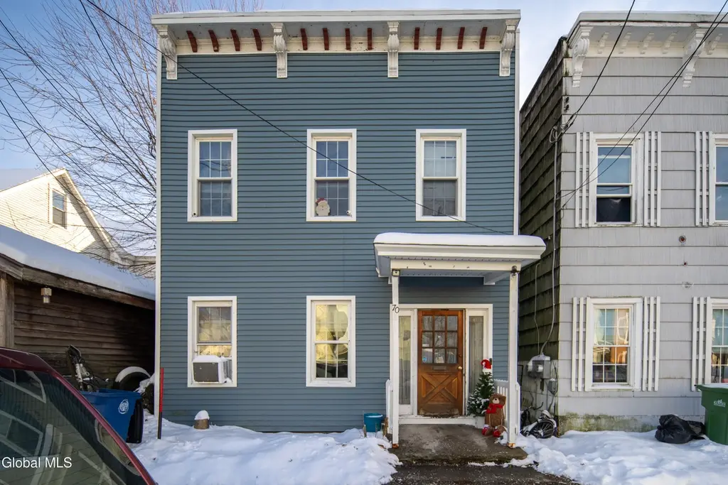 70 Heartt Ave