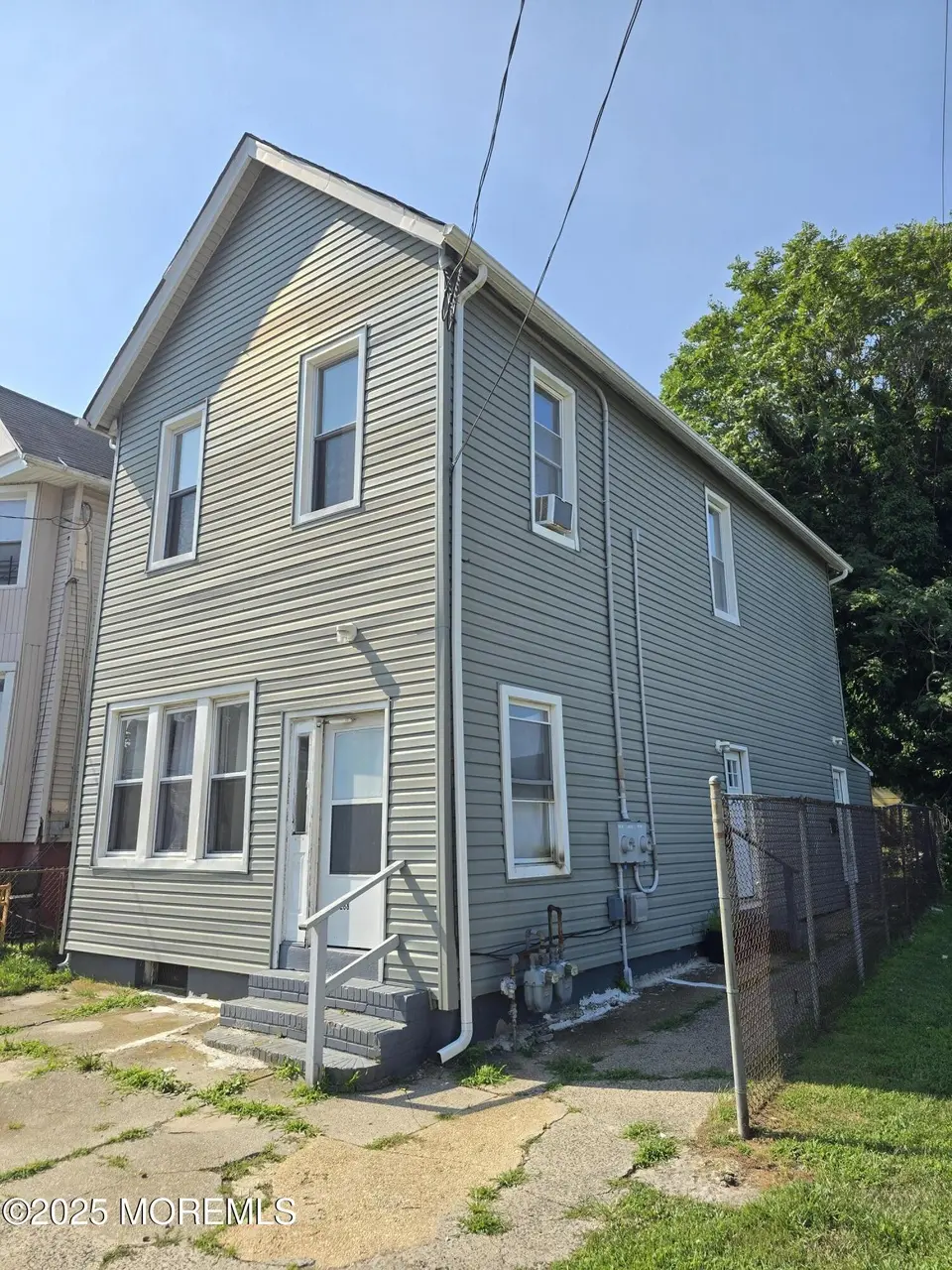 288 Morris Ave