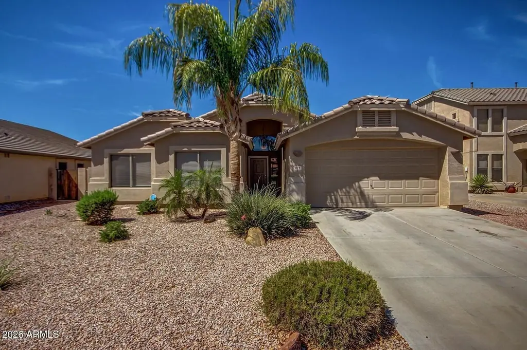 823 W Gascon Rd