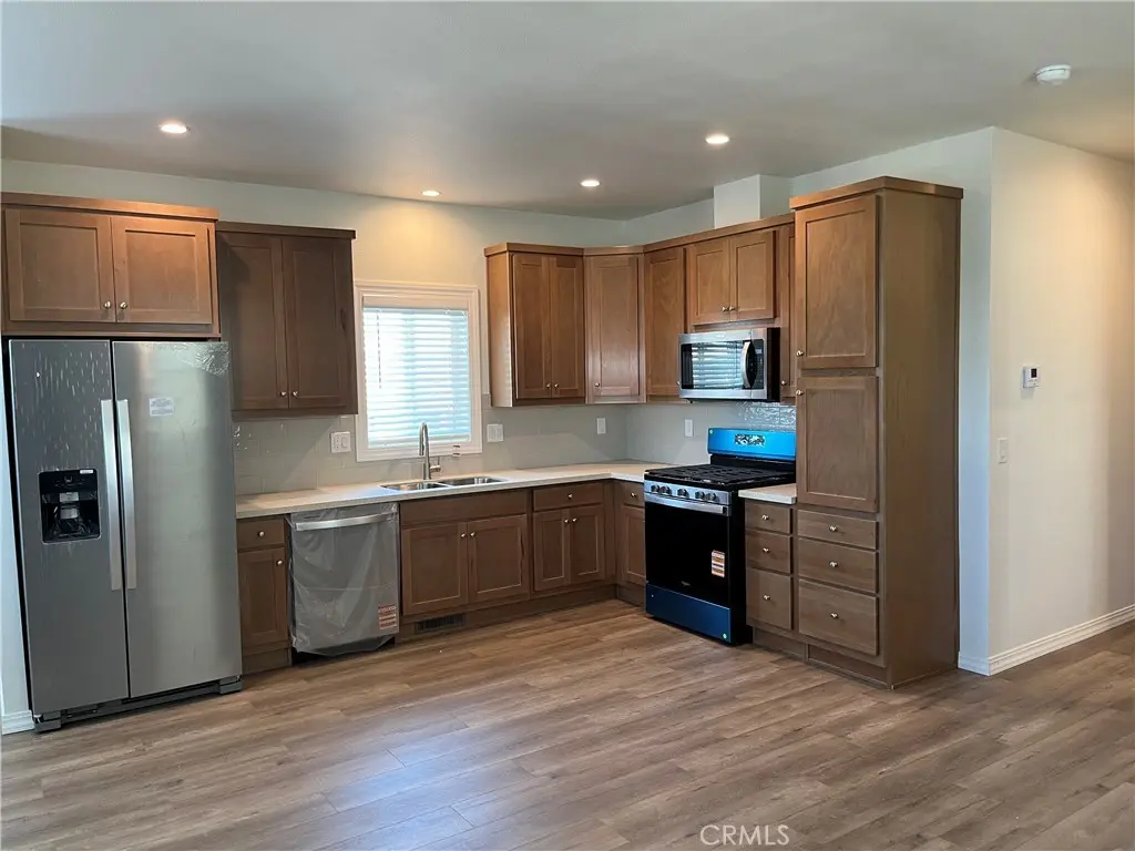 301 E Foothill Blvd #59