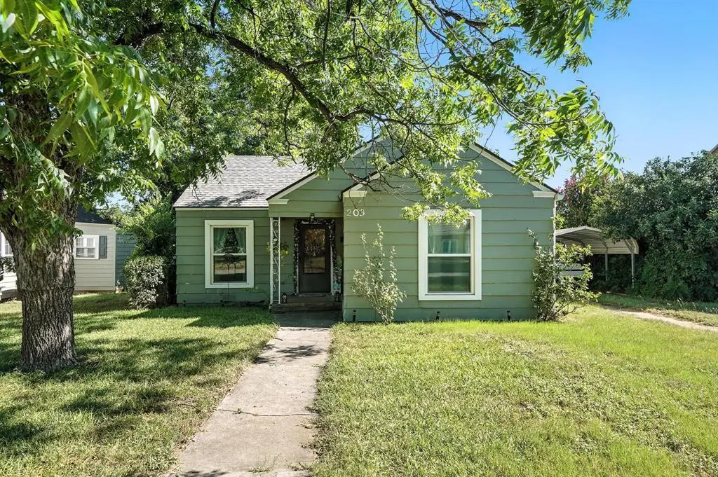 203 Miami St
