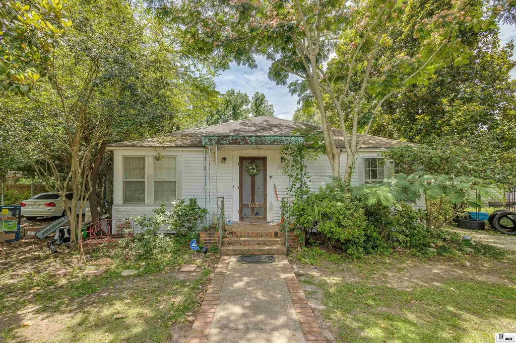 103 Church St