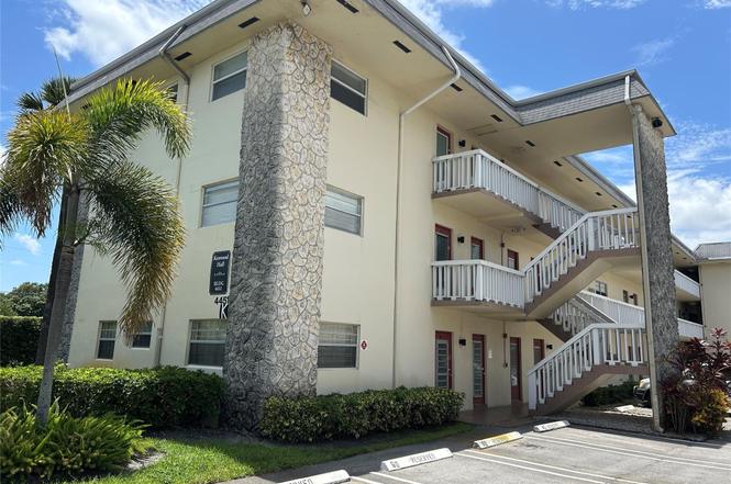 4451 NW 16th St Unit k308