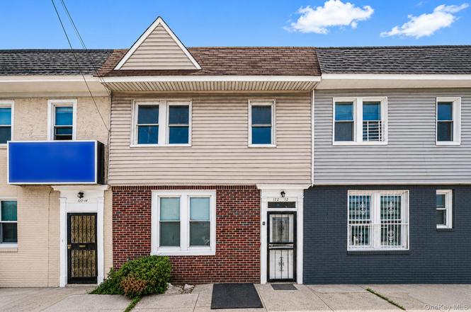12212 Montauk St