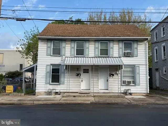 13-15 W Water St
