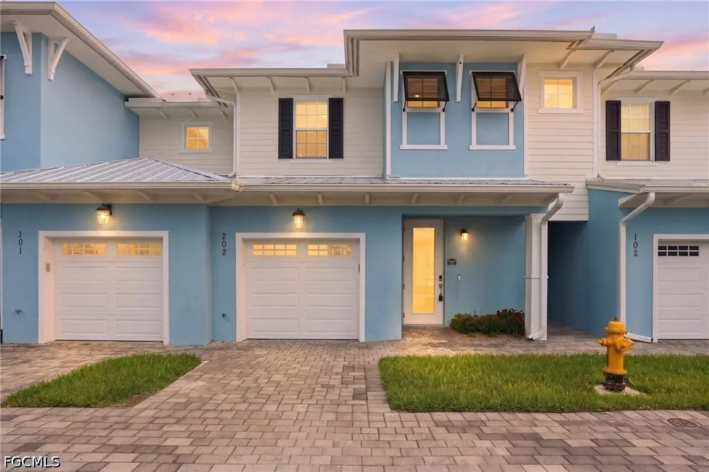 26380 Coco Cay Cir