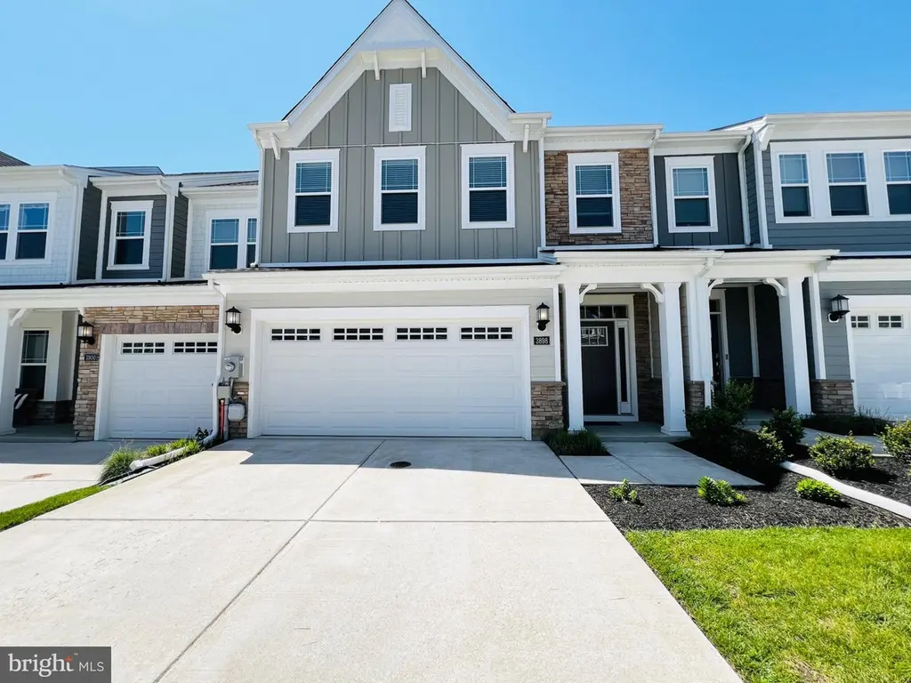 3898 Glacier Bay Pl