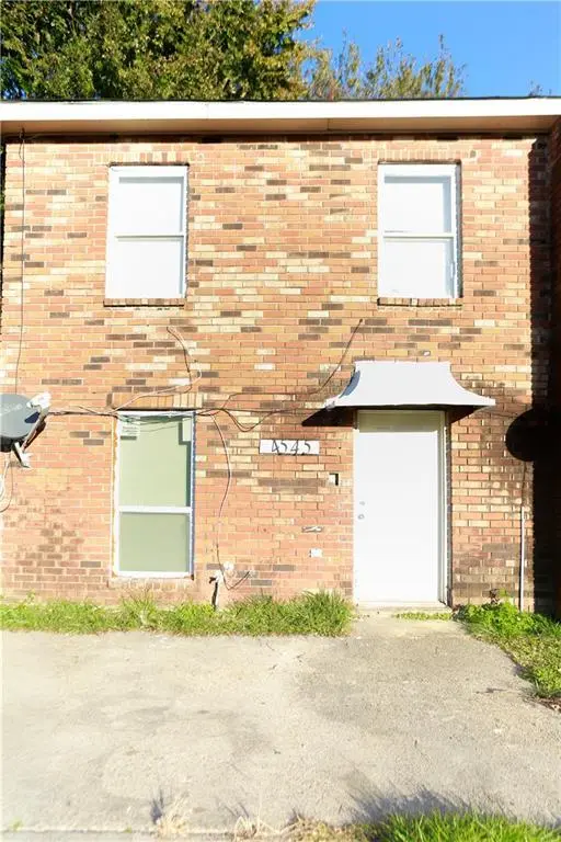 4545 Skyview Dr