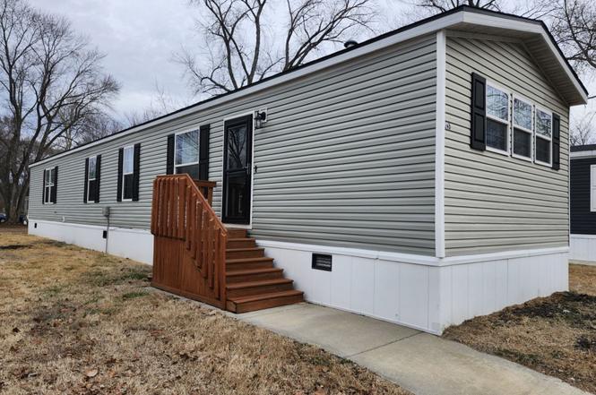 245 Delaware St Unit D-04