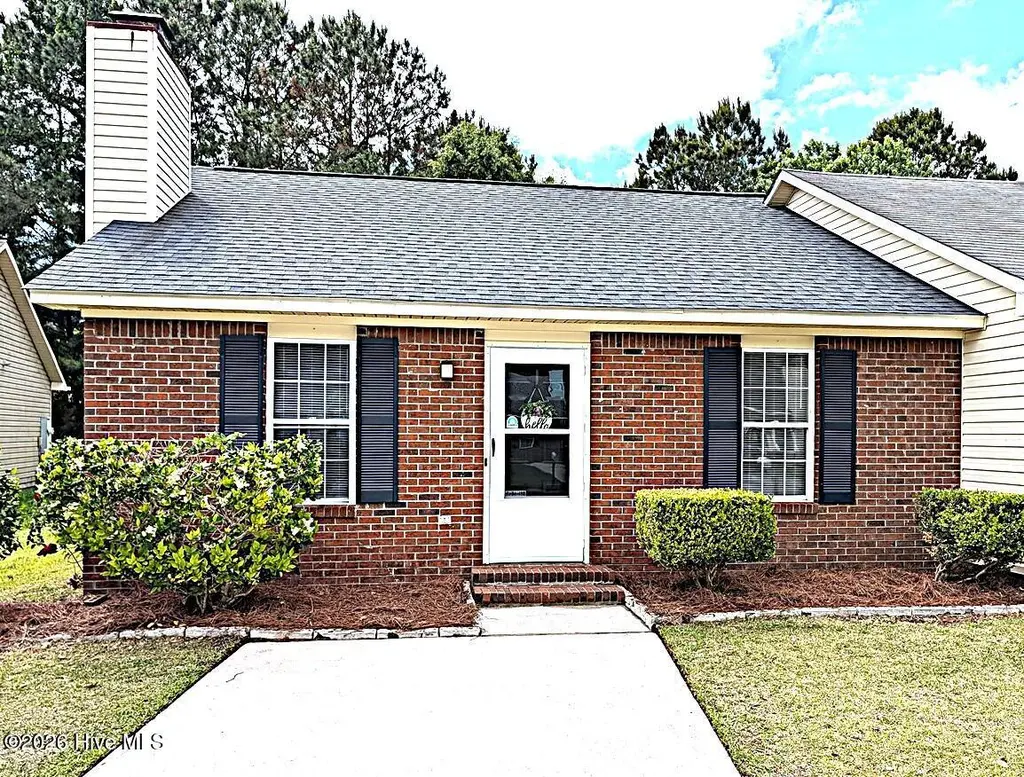 114 Live Oak Ct