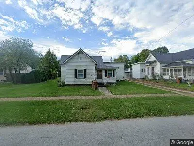 104 E Main St