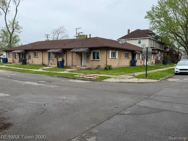 248 Richter St