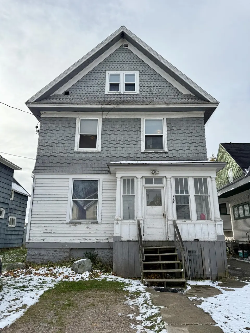 418 Dawson St