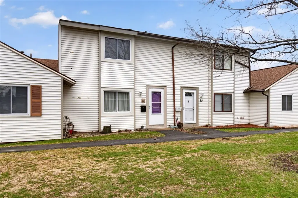 93 Windsorshire Dr