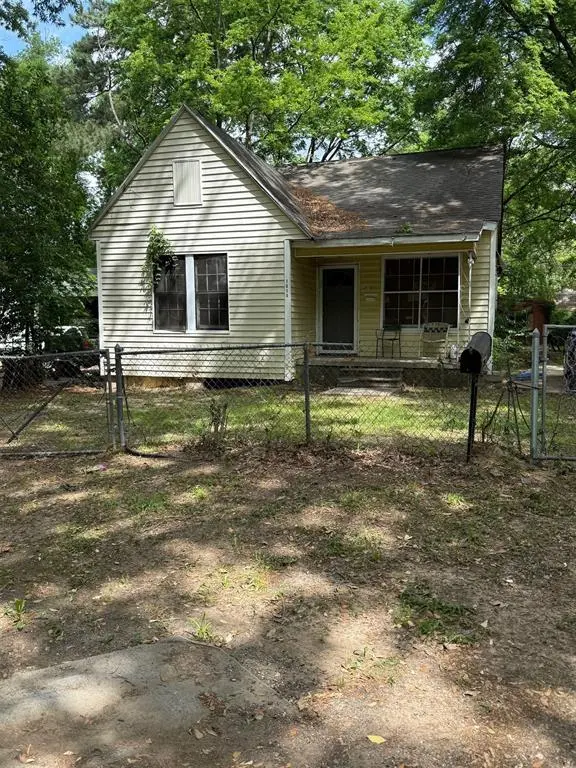 1518 Camille St