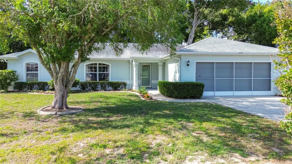 4608 NW 30th Pl