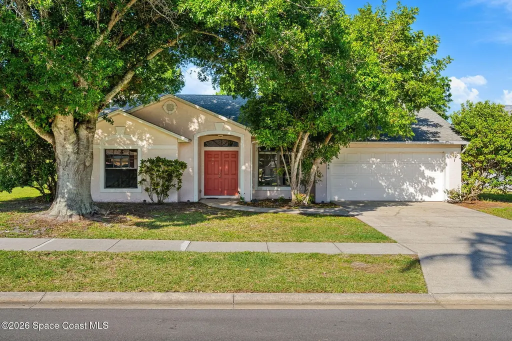 2086 Lionel Dr