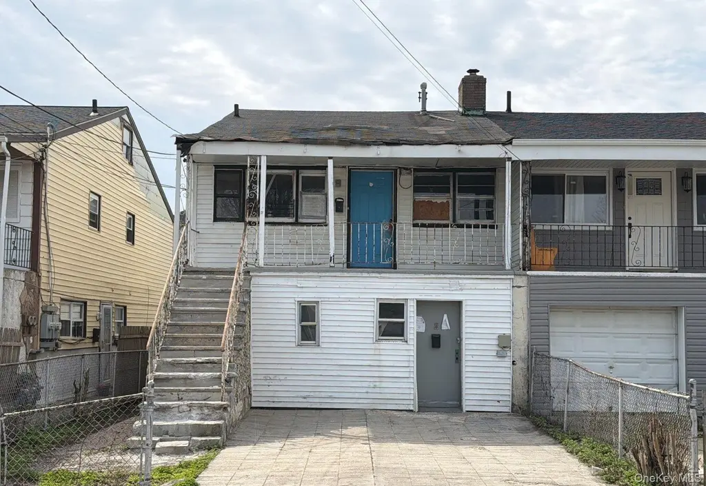 69-43 Hillmeyer Ave